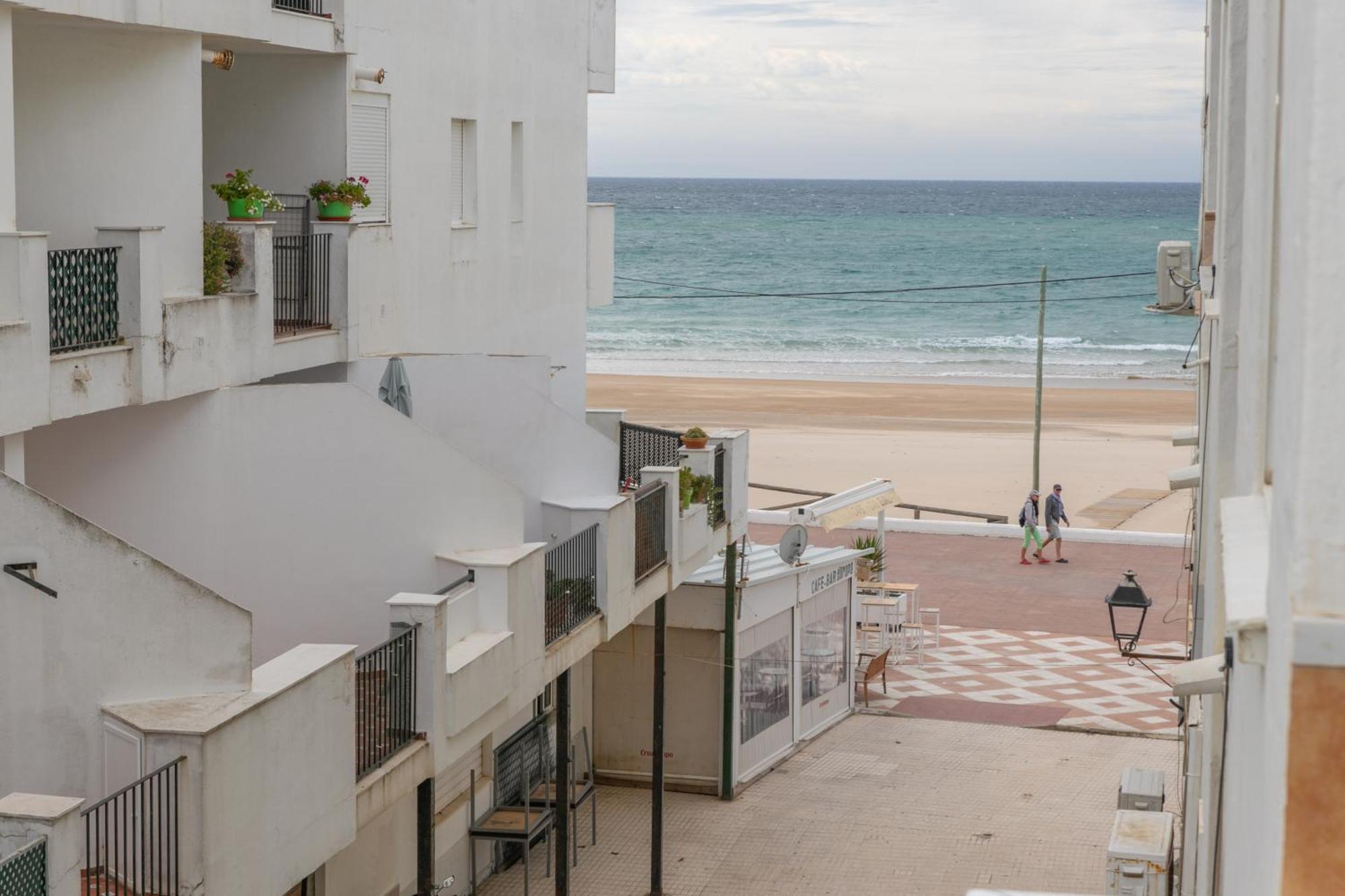 Casa Melva - Primera Linea Con Terraza, Moderno Barbate Exterior photo
